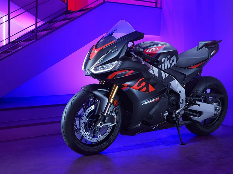 2024 Aprilia RSV4 Factory 1100