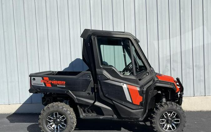 2023 Honda® Pioneer 1000 Trail