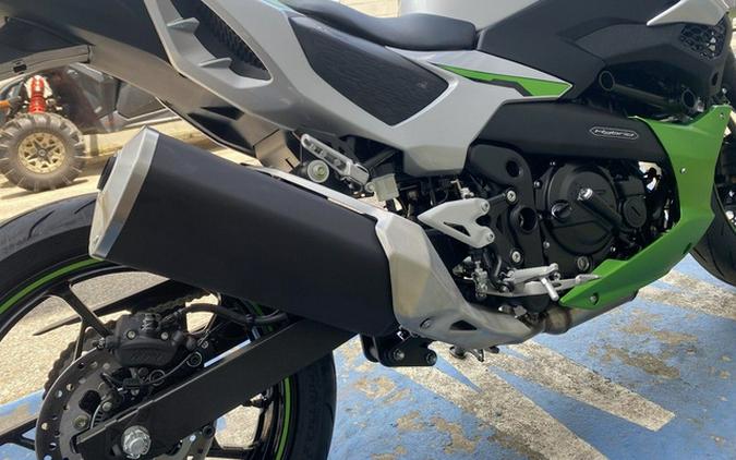 2024 Kawasaki Z7 Hybrid ABS