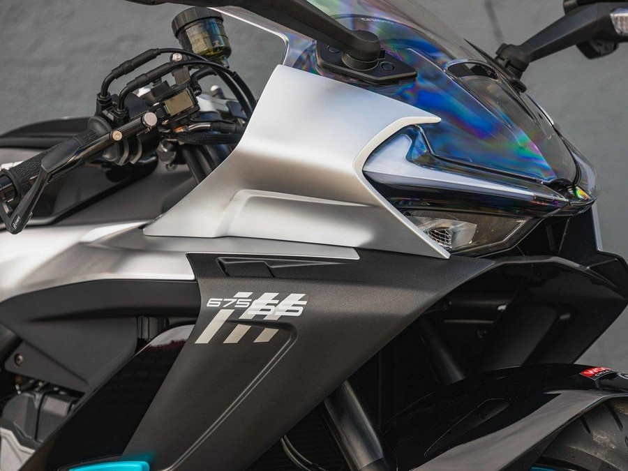 2025 CFMOTO SS 675