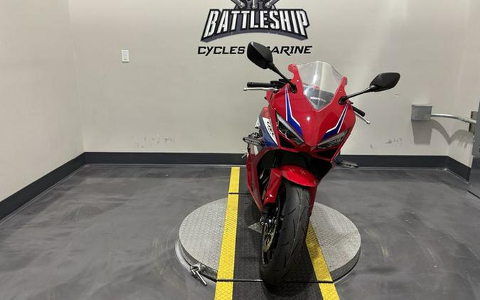 2026 Honda CBR650R E-Clutch