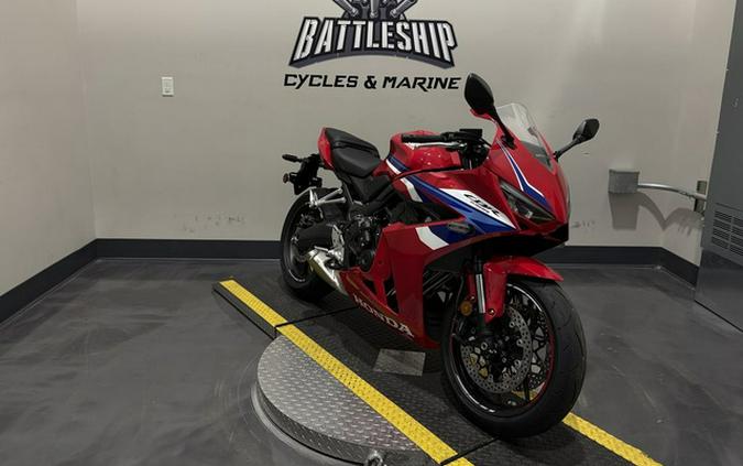2026 Honda CBR650R E-Clutch