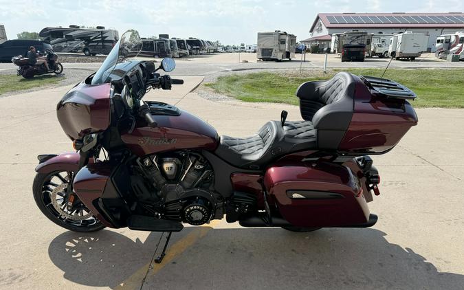 2026 Indian Motorcycle Roadmaster® PowerPlus Dark Horse® with 112