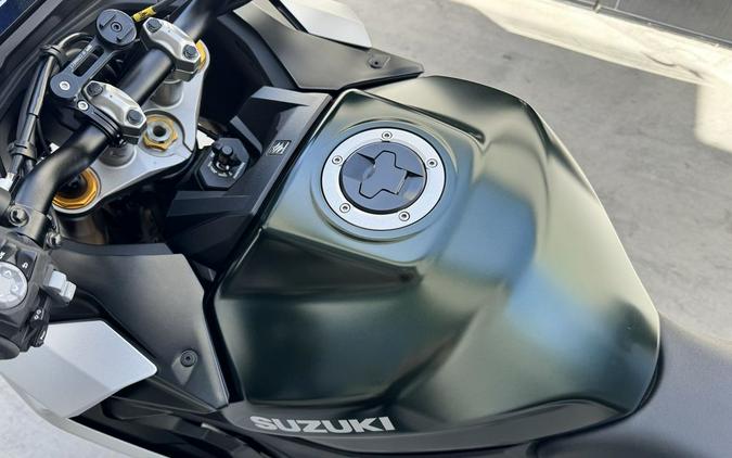 2024 Suzuki GSX-S1000GX Plus