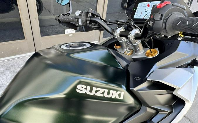 2024 Suzuki GSX-S1000GX Plus