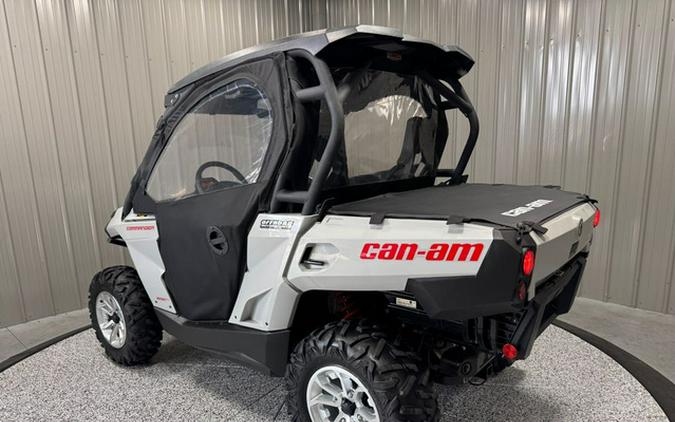2017 Can-Am Commander DPS 800R