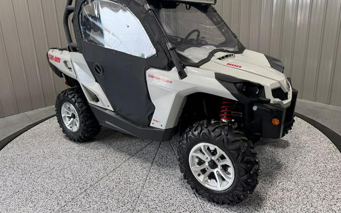 2017 Can-Am Commander DPS 800R