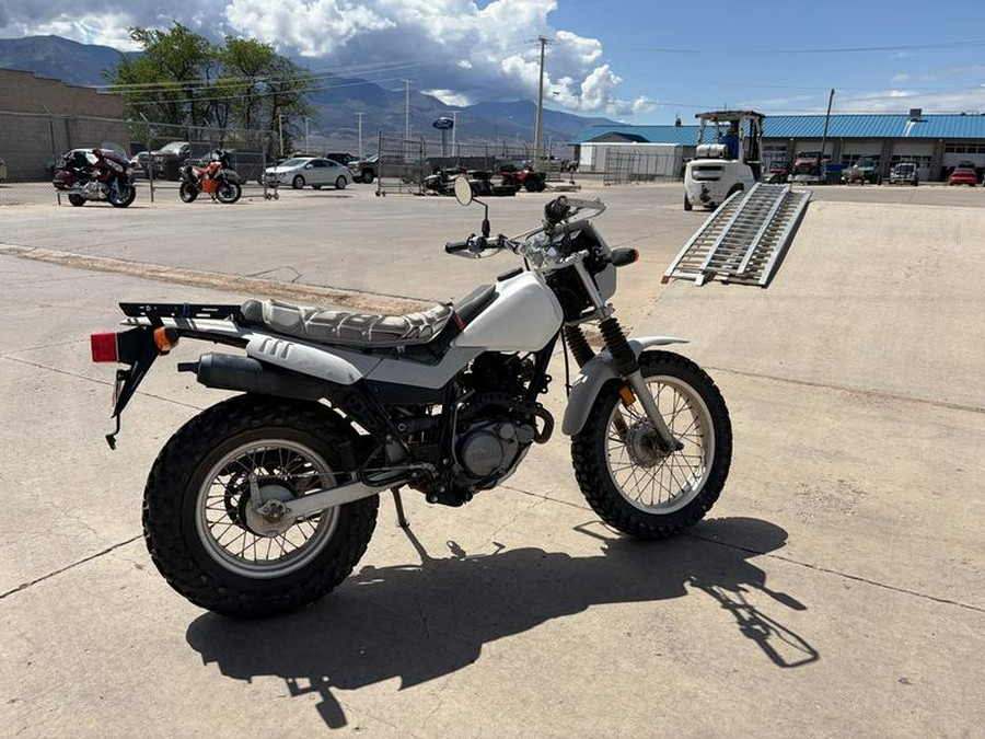 1990 Yamaha TW200