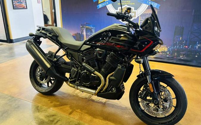 2026 Harley-Davidson® Pan America® 1250 ST