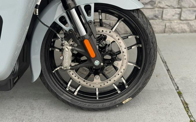 2025 Indian Motorcycle Roadmaster® PowerPlus Dark Horse® with 112