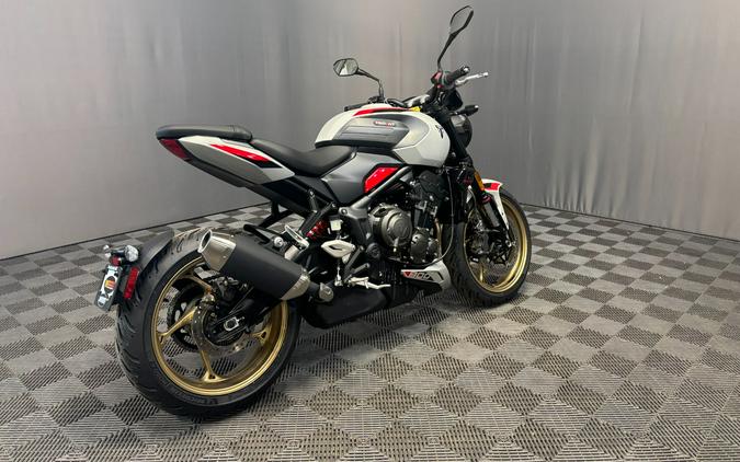 2026 Triumph Trident 800