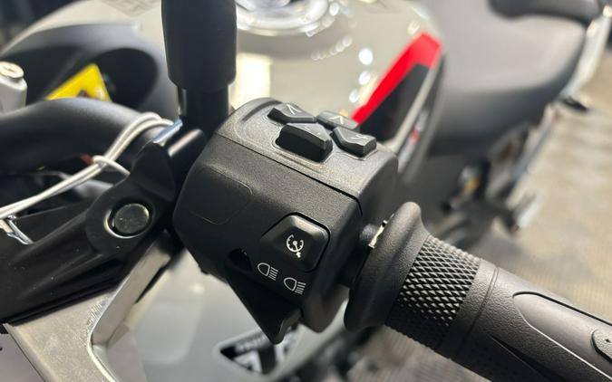 2026 Triumph Trident 800