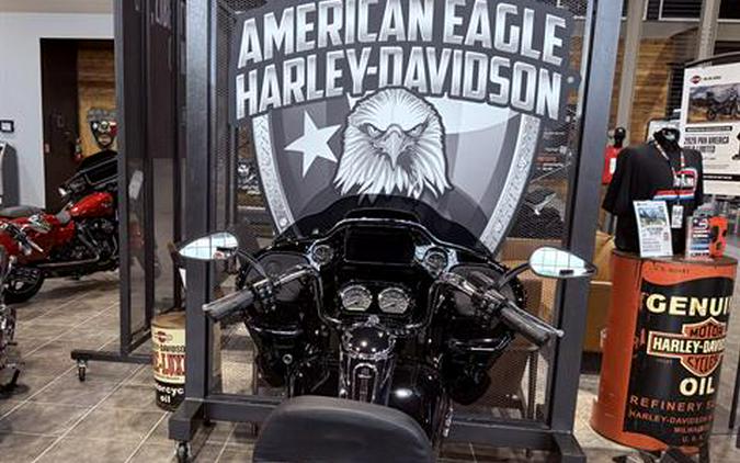 2023 Harley-Davidson Road Glide® 3