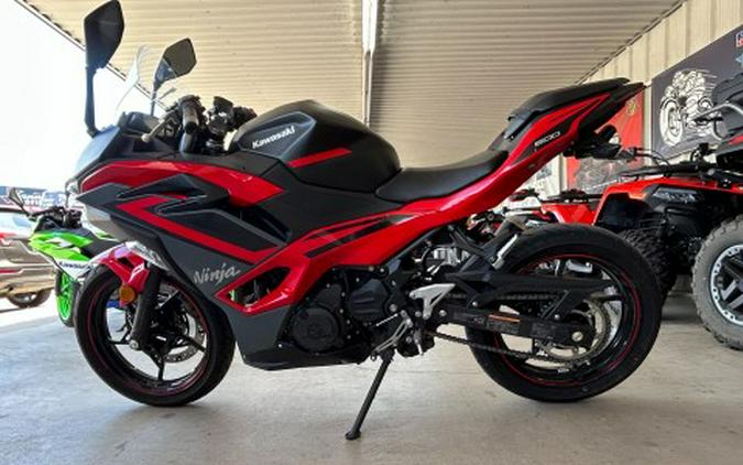 2024 Kawasaki Ninja 500 ABS