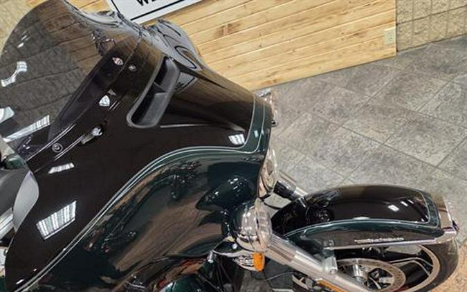 2024 Harley-Davidson Tri Glide® Ultra