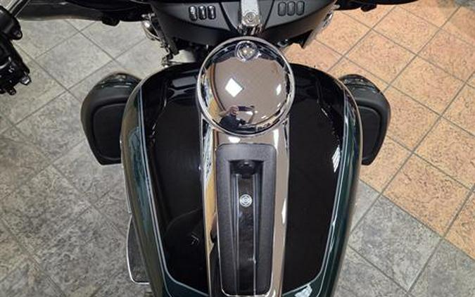 2024 Harley-Davidson Tri Glide® Ultra