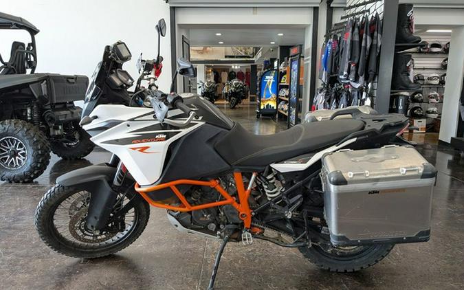 2017 KTM Adventure 1090 R