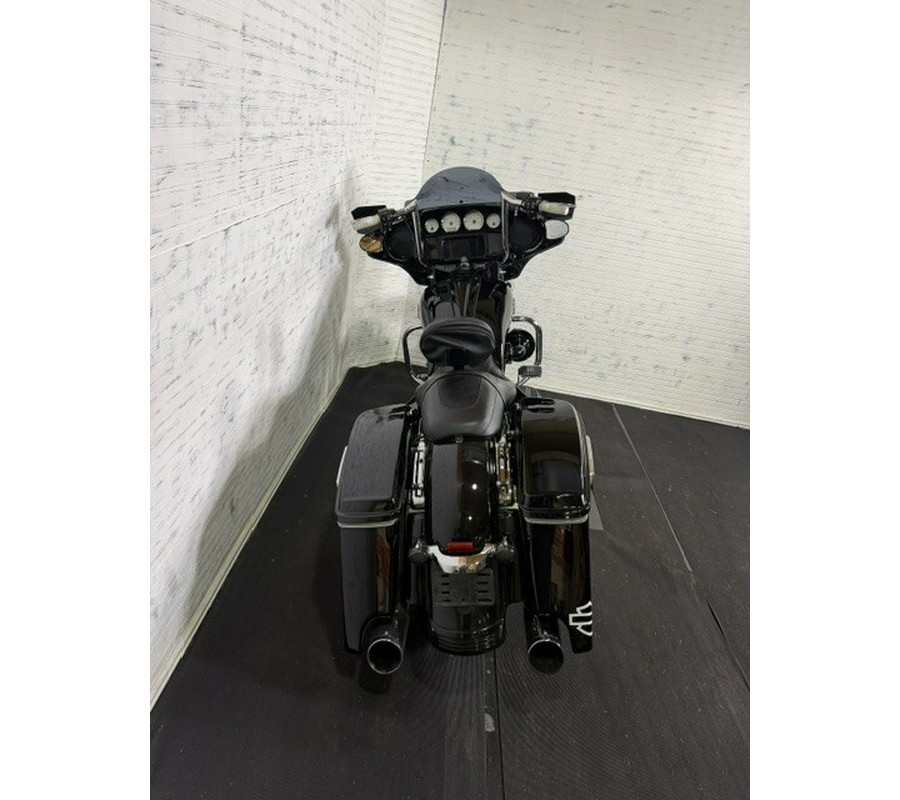 2023 Harley-Davidson® Street Glide® BLACK