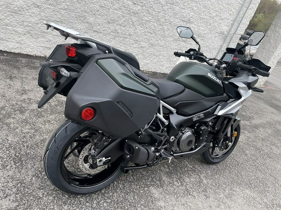 2024 Suzuki GSX-S 1000GX Plus