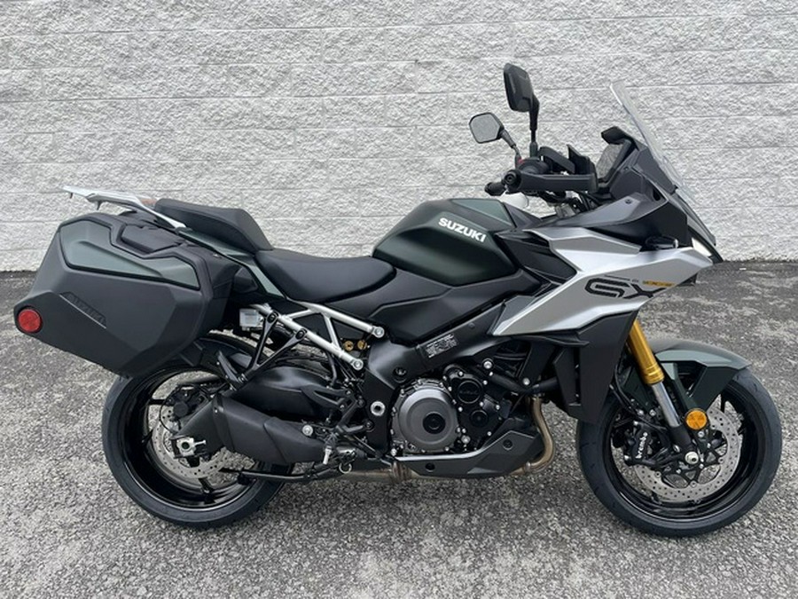 2024 Suzuki GSX-S 1000GX Plus