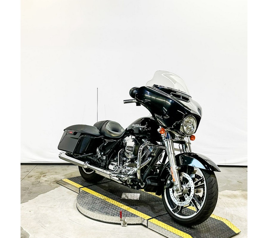 2015 Harley-Davidson® FLHX - Street Glide®