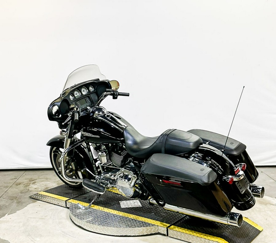 2015 Harley-Davidson® FLHX - Street Glide®