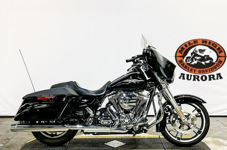 2015 Harley-Davidson® FLHX - Street Glide®