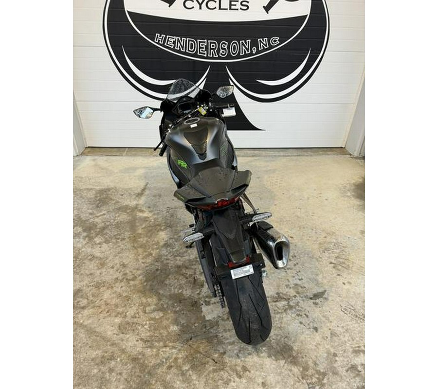 2025 Kawasaki Ninja® ZX™-10RR ABS