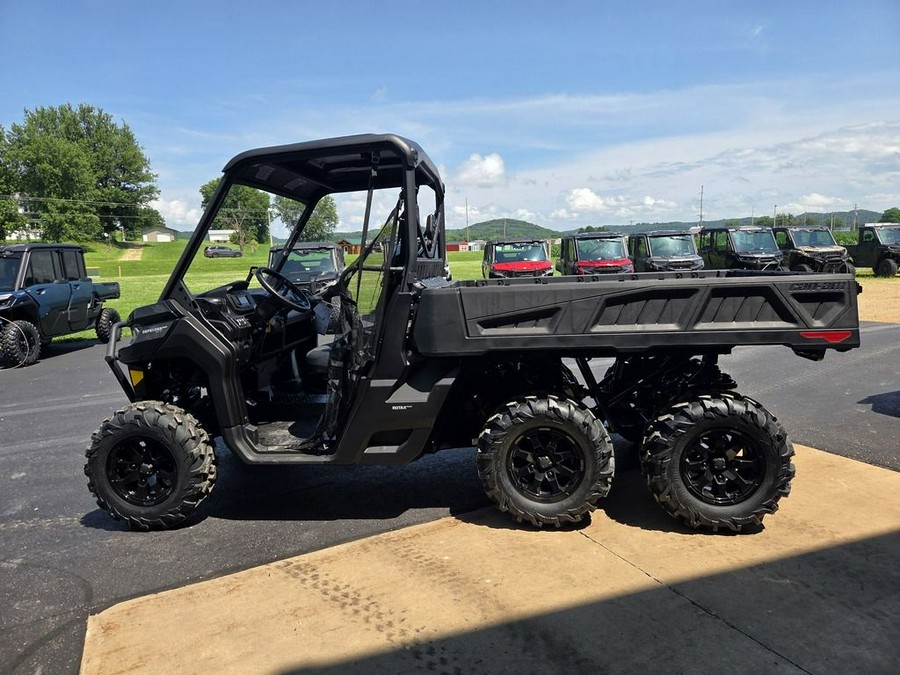 2026 Can-Am® Defender 6x6 XT HD10