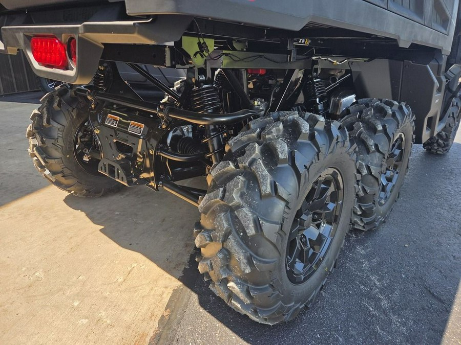 2026 Can-Am® Defender 6x6 XT HD10
