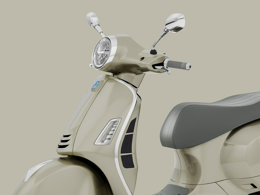 2027 Vespa GTS 310