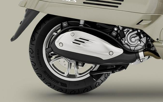2027 Vespa GTS 310