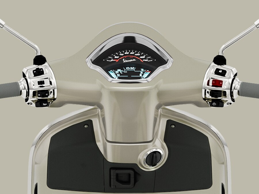 2027 Vespa GTS 310