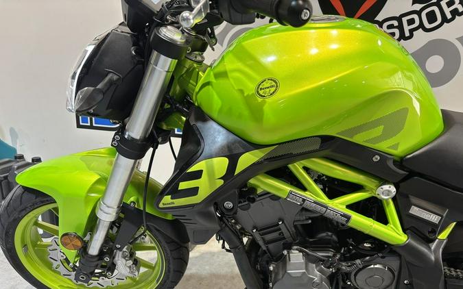 2024 Benelli 302S