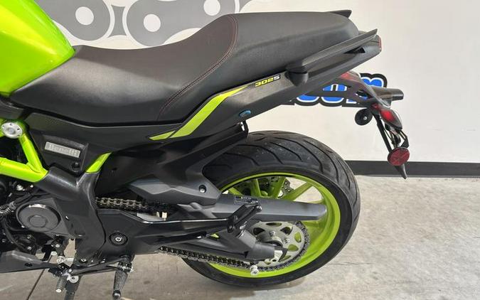 2024 Benelli 302S