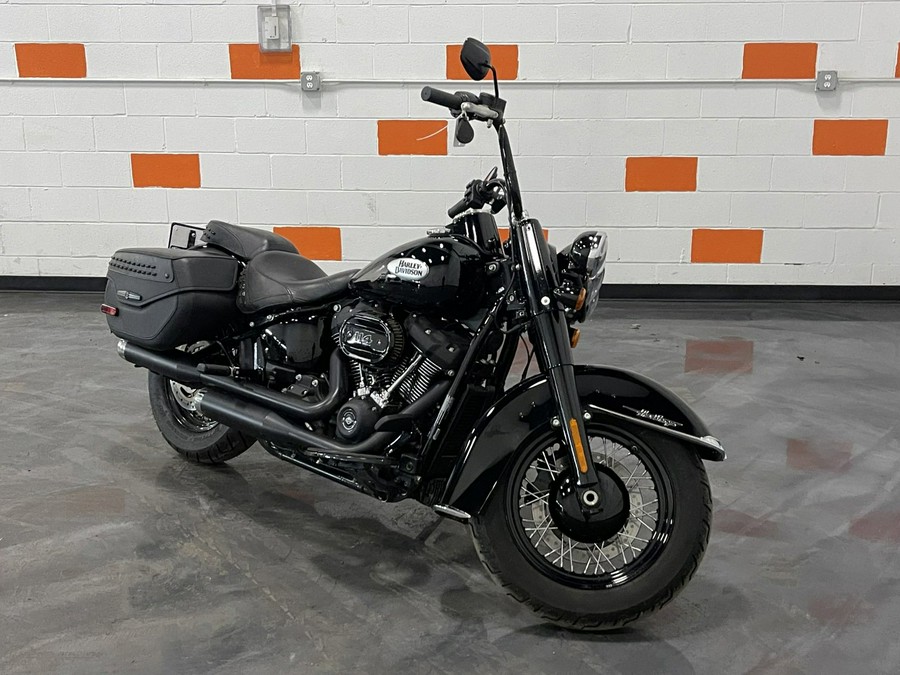 2022 HARLEY-DAVIDSON HERITAGE CLASSIC