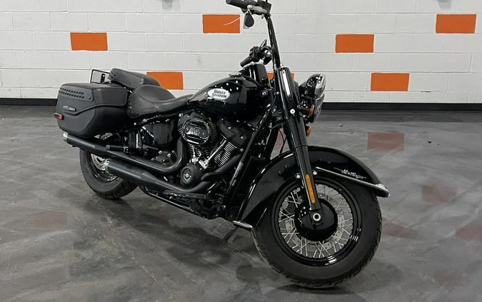 2022 HARLEY-DAVIDSON HERITAGE CLASSIC