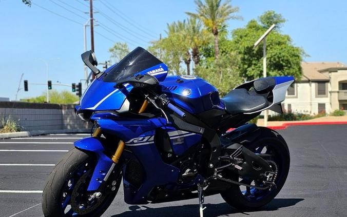 2017 Yamaha Motor Corp., USA YZF-R1