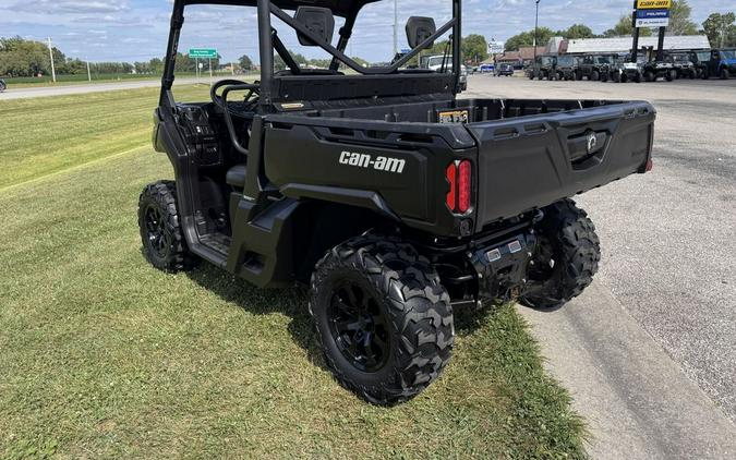 2022 Can-Am® Defender HD9