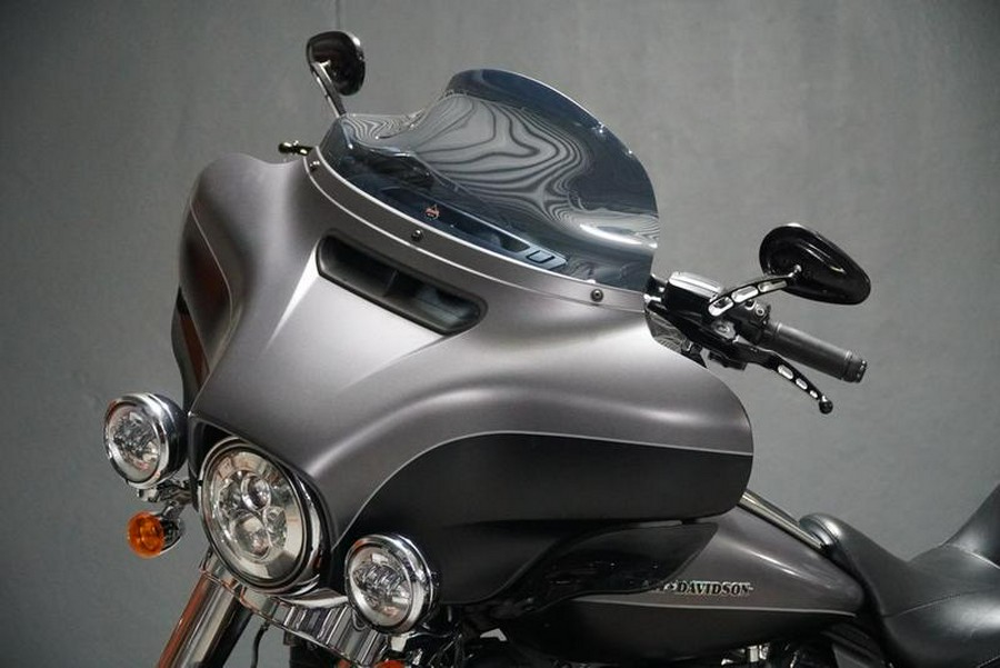 2017 Harley-Davidson® FLHTK - Ultra Limited