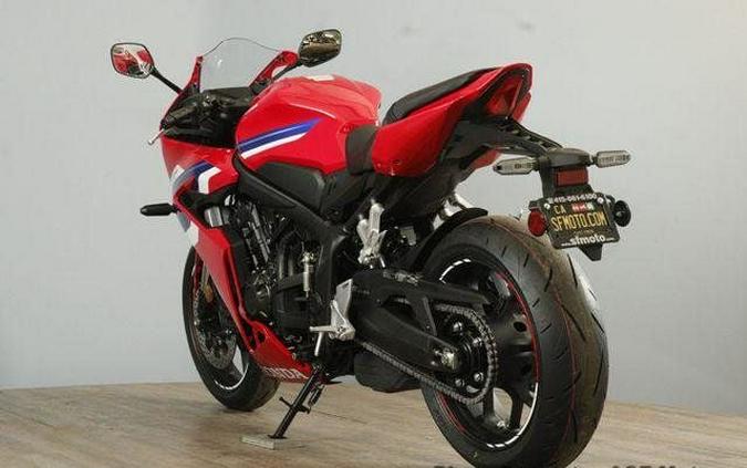 2026 Honda CBR650R E-Clutch