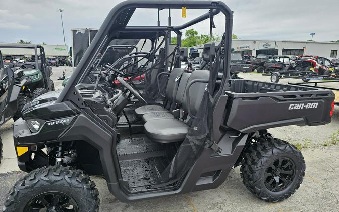 2025 Can-Am Defender DPS HD9