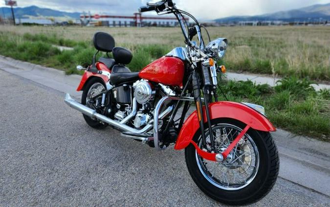 2005 Softail Springer Classic RED