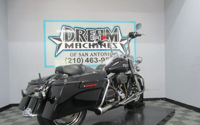 2011 Harley-Davidson® FLHRC - Road King® Classic