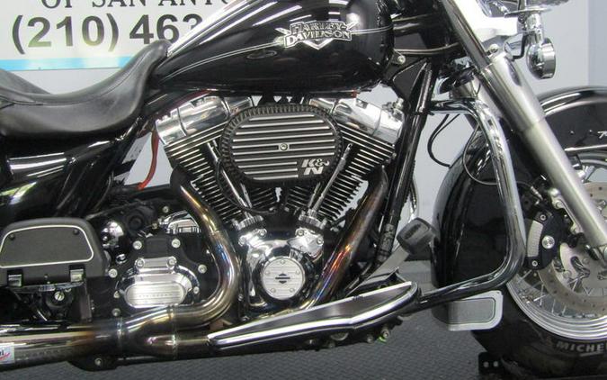 2011 Harley-Davidson® FLHRC - Road King® Classic