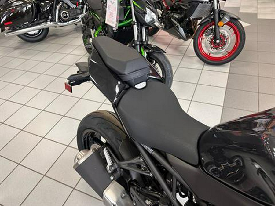 2025 Kawasaki Z900 ABS