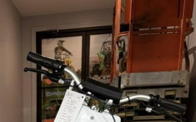 2024 Kayo EKMB60 WITH CHOICE OF COLORED DECAL KIT