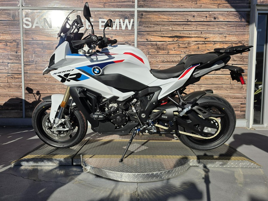 2026 BMW S 1000 XR