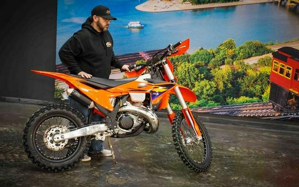 2026 KTM 250 XC