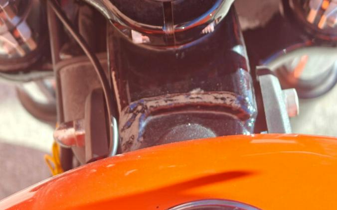 Harley-Davidson® Street Bob® 2020 FXBB Orange